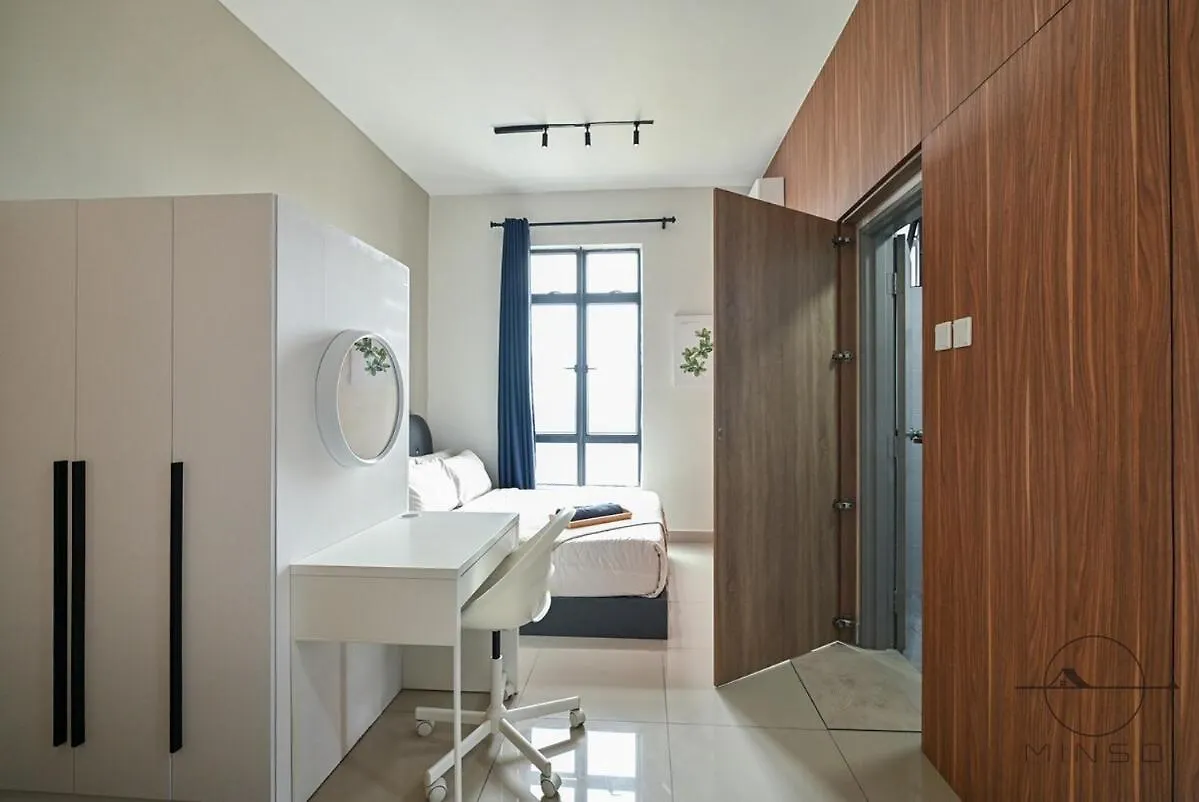 Modern House Ksl2 Jb #6Pax #Family Apartment Johor Bahru 0*,  Malaysia